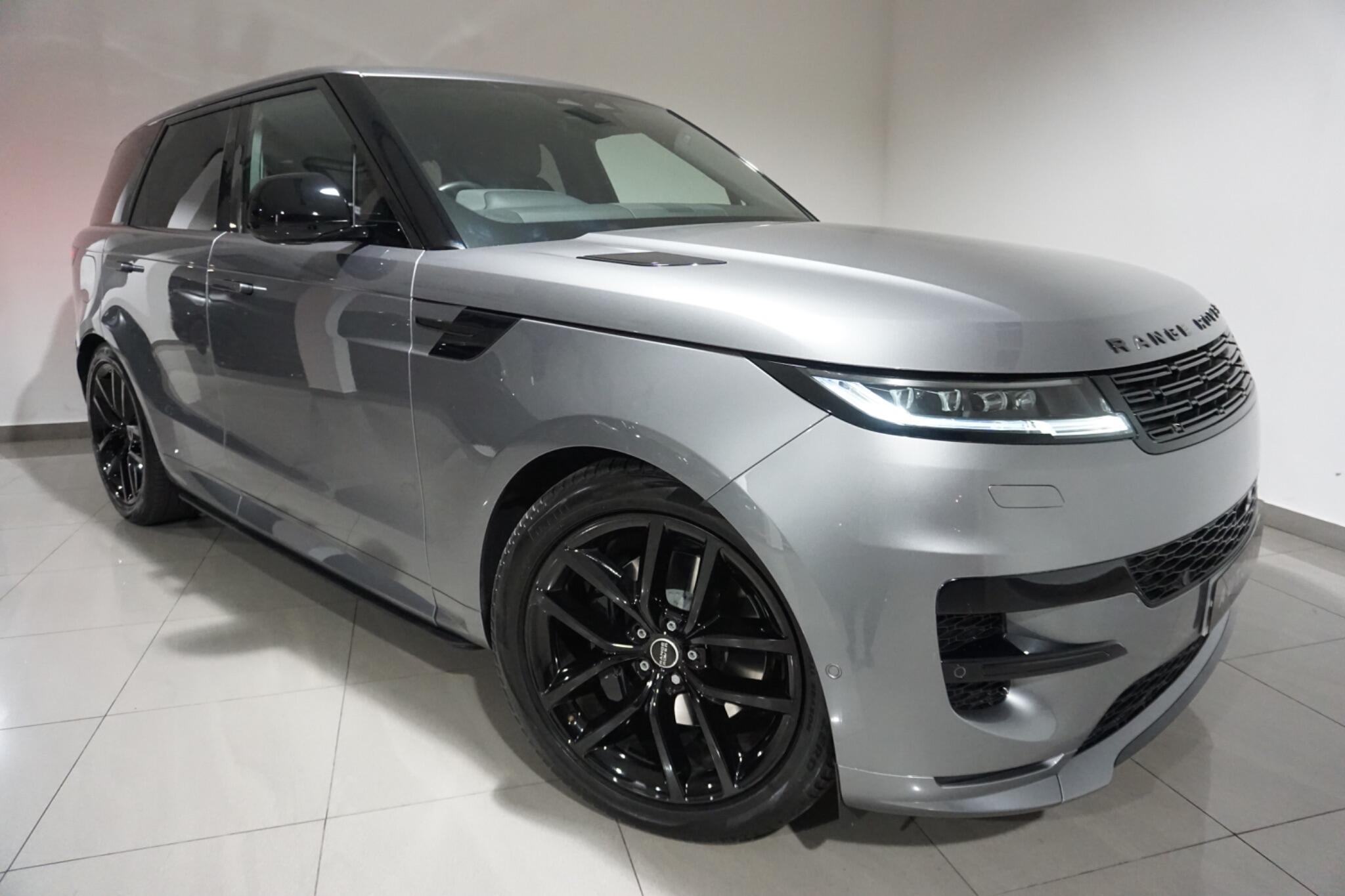 Land Rover Range Rover Sport 3.0 D300 MHEV Dynamic SE SUV 5dr Diesel Auto 4WD Euro 6 (s/s) (300 ps)